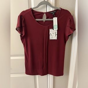 NWT - #stitchfix find. Maroon blouse. Size S
